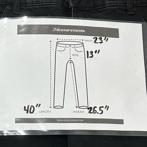 Bombshell Skinny Premium Stretch High-Rise Jean. 26R black Torrid Item 1… - Picture 14 of 14